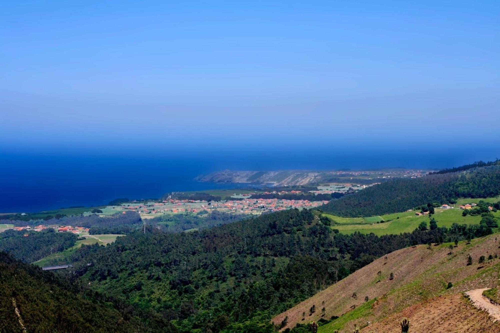 Apartamentos Rurales La Carbayala Ovinana  ห้อง รูปภาพ