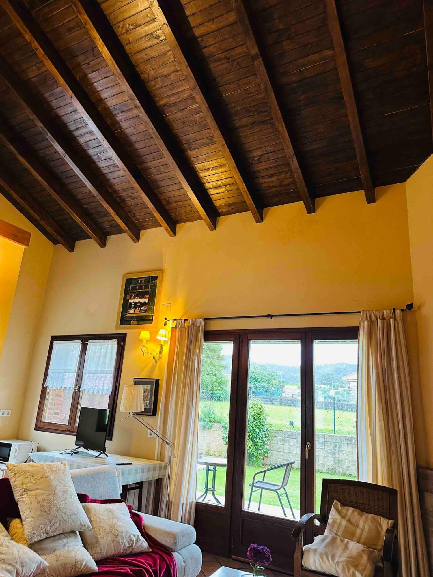 Apartamentos Rurales La Carbayala Ovinana  ภายนอก รูปภาพ