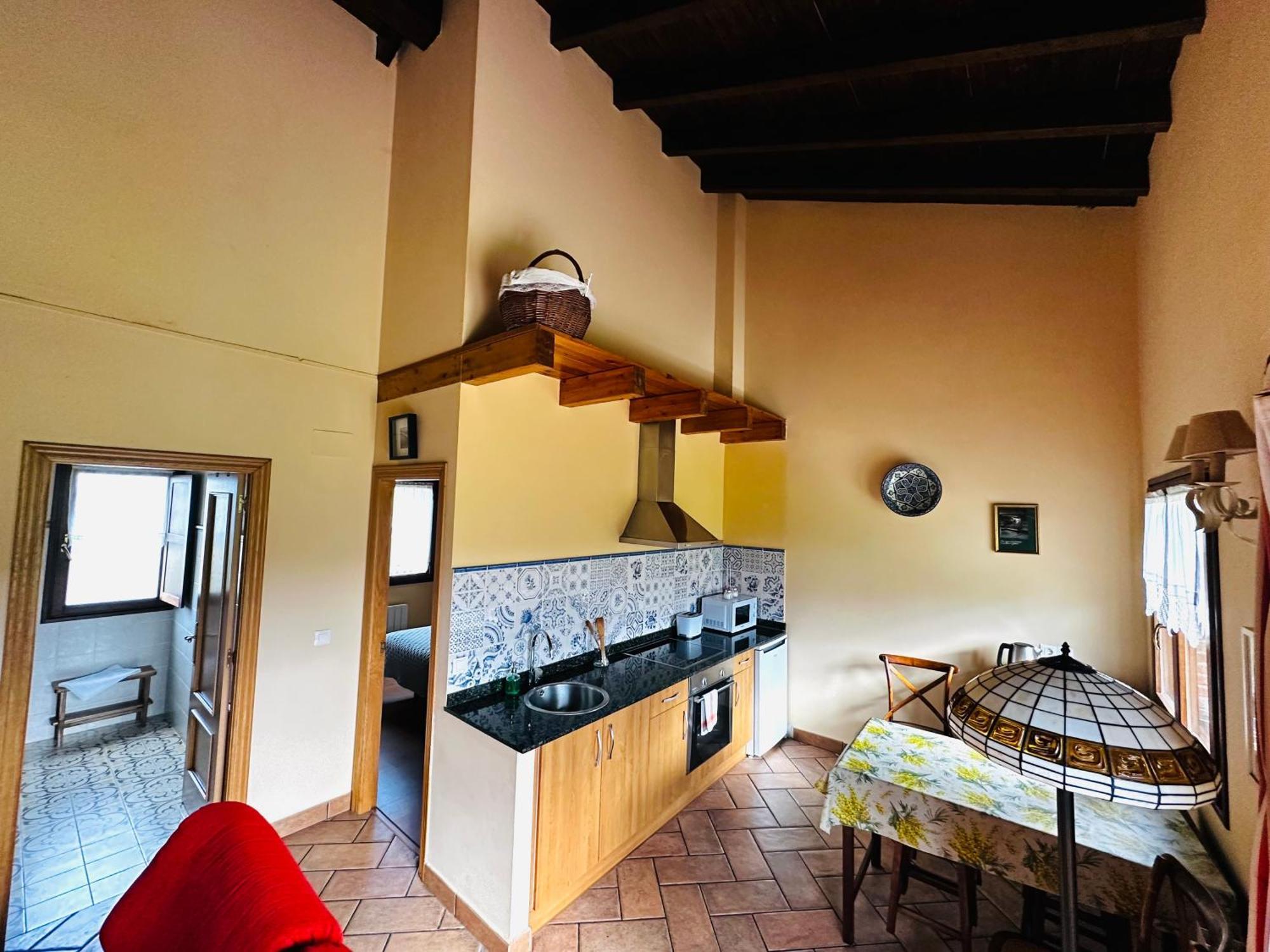 Apartamentos Rurales La Carbayala Ovinana  ภายนอก รูปภาพ
