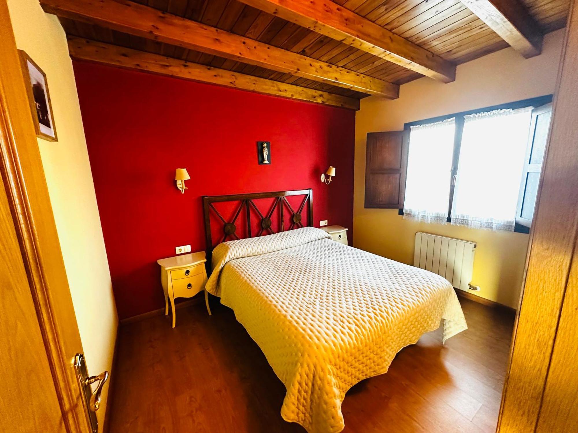 Apartamentos Rurales La Carbayala Ovinana  ภายนอก รูปภาพ