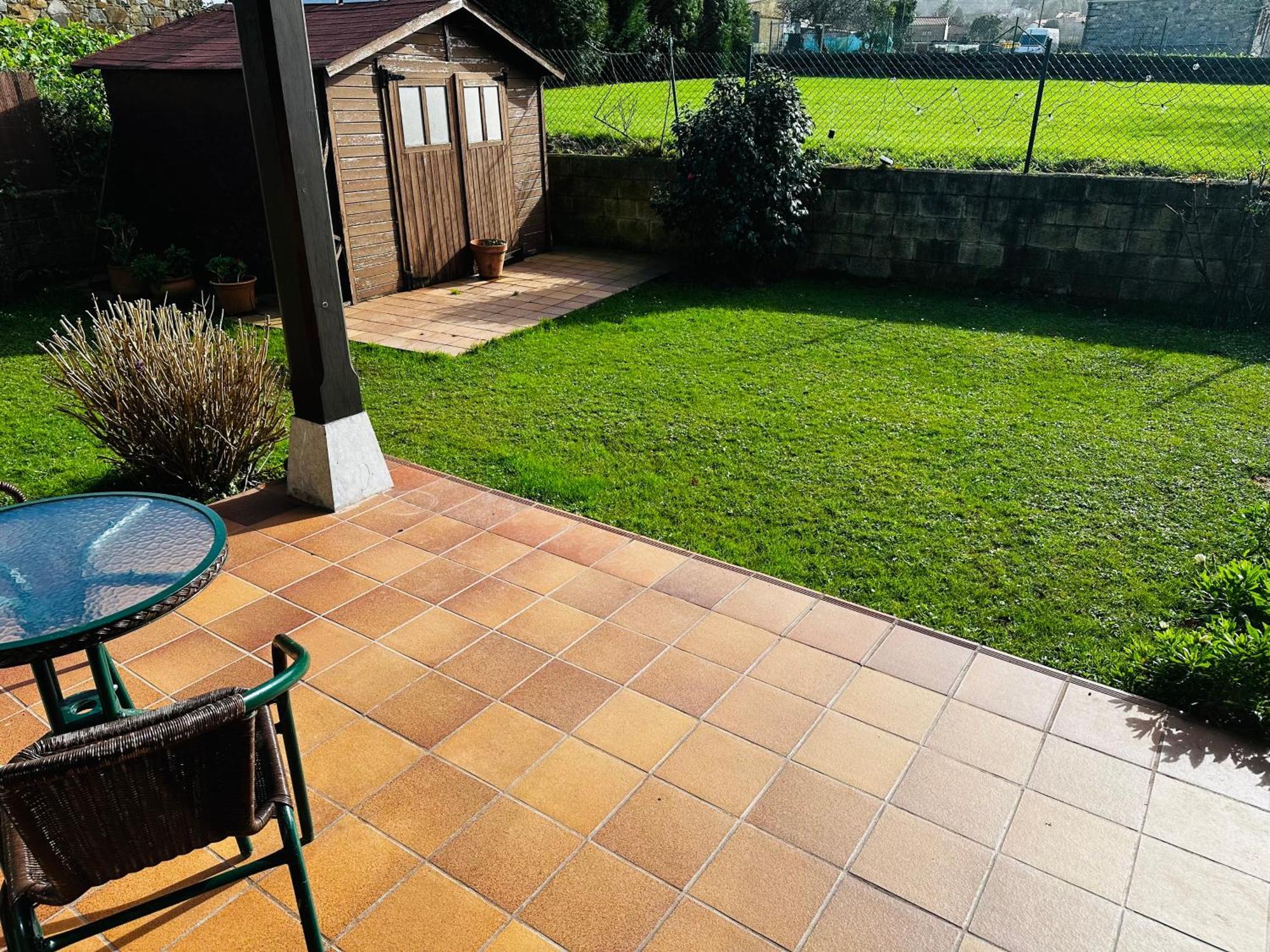 Apartamentos Rurales La Carbayala Ovinana  ภายนอก รูปภาพ